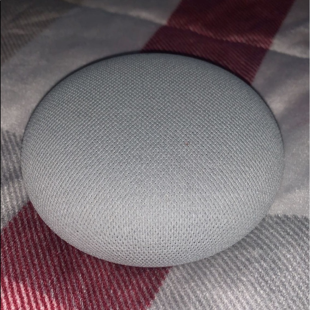 Google Home Mini
